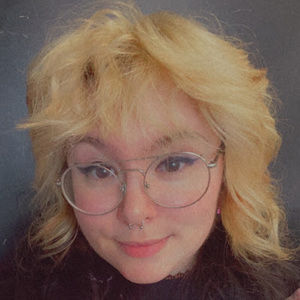 Meet your Posher, Ellie